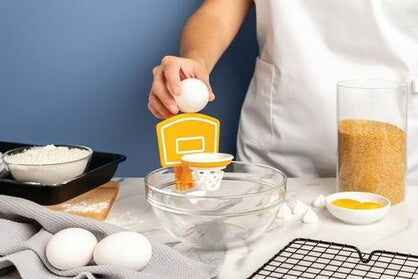 Ototo: Dunk N' Egg - Yolk Separator