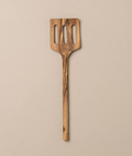 Saarde: Olive Wood | Angular Slotted Spatula